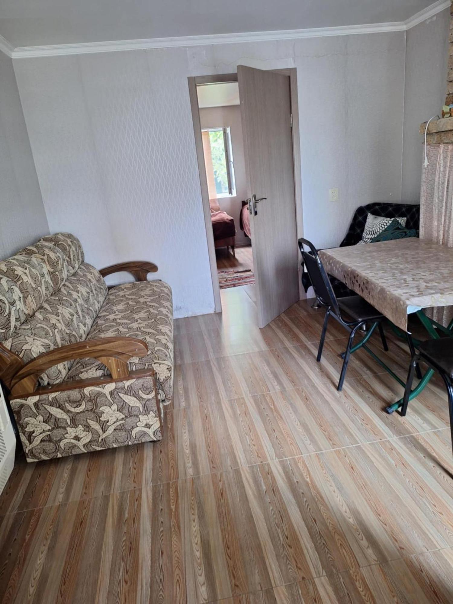 Lux-2-Or-1- Persons Irodion Evdoshvili Street #15 Κουτάισι Εξωτερικό φωτογραφία